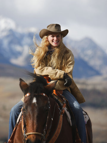 13 Famous Cowgirls of All Time