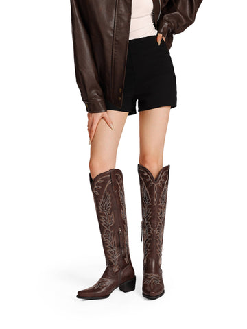 8 Edgy Ways to Wear Cowgirl Knee High Boots (2026 Style Guide)