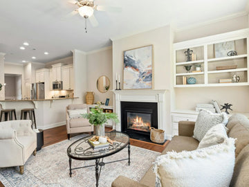 Benjamin Moore Swiss Coffee OC-45 Review: Interior & Exterior