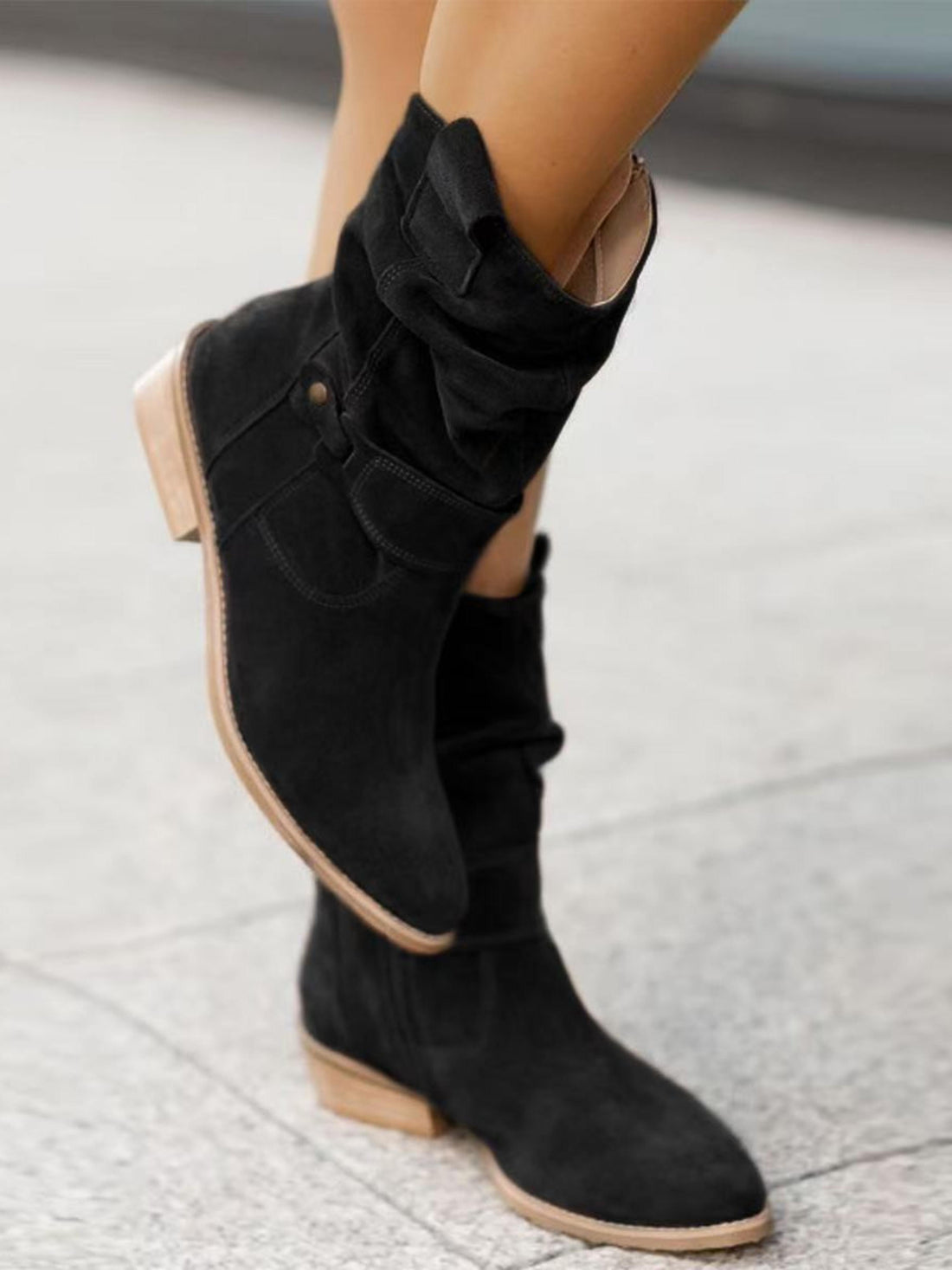 Classic Wrinkled Flat Black Cowgirl Boots for Women