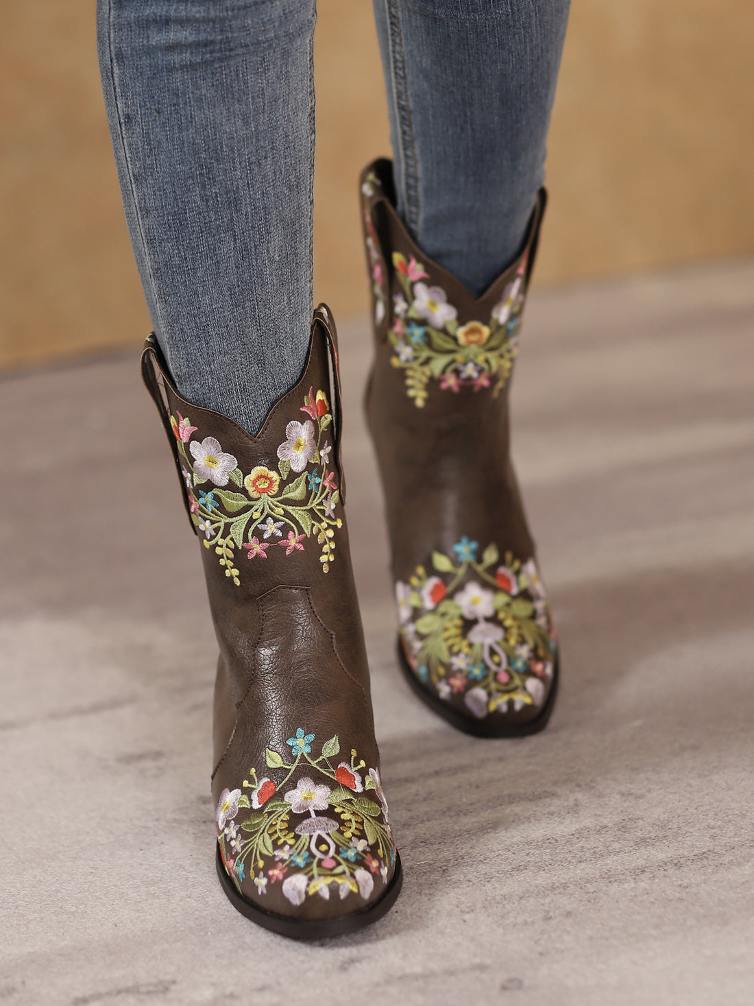 Garden Party Vintage Cowgirl Boots